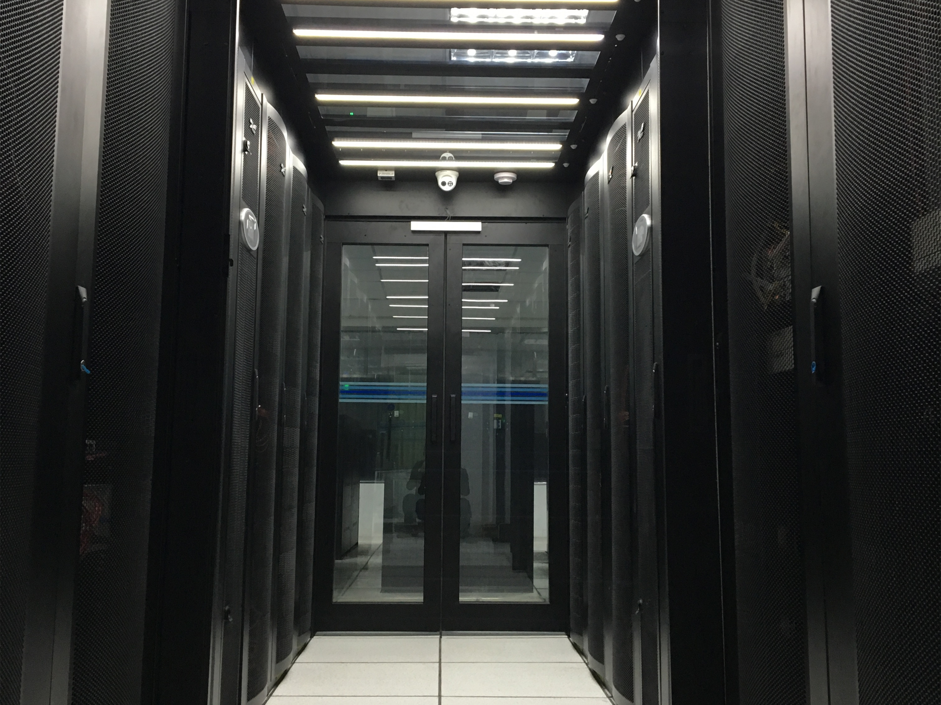 科華數據“慧雲”模塊化(huà)數據中心：從新(xīn)定義“全生(shēng)命周期管理(lǐ)