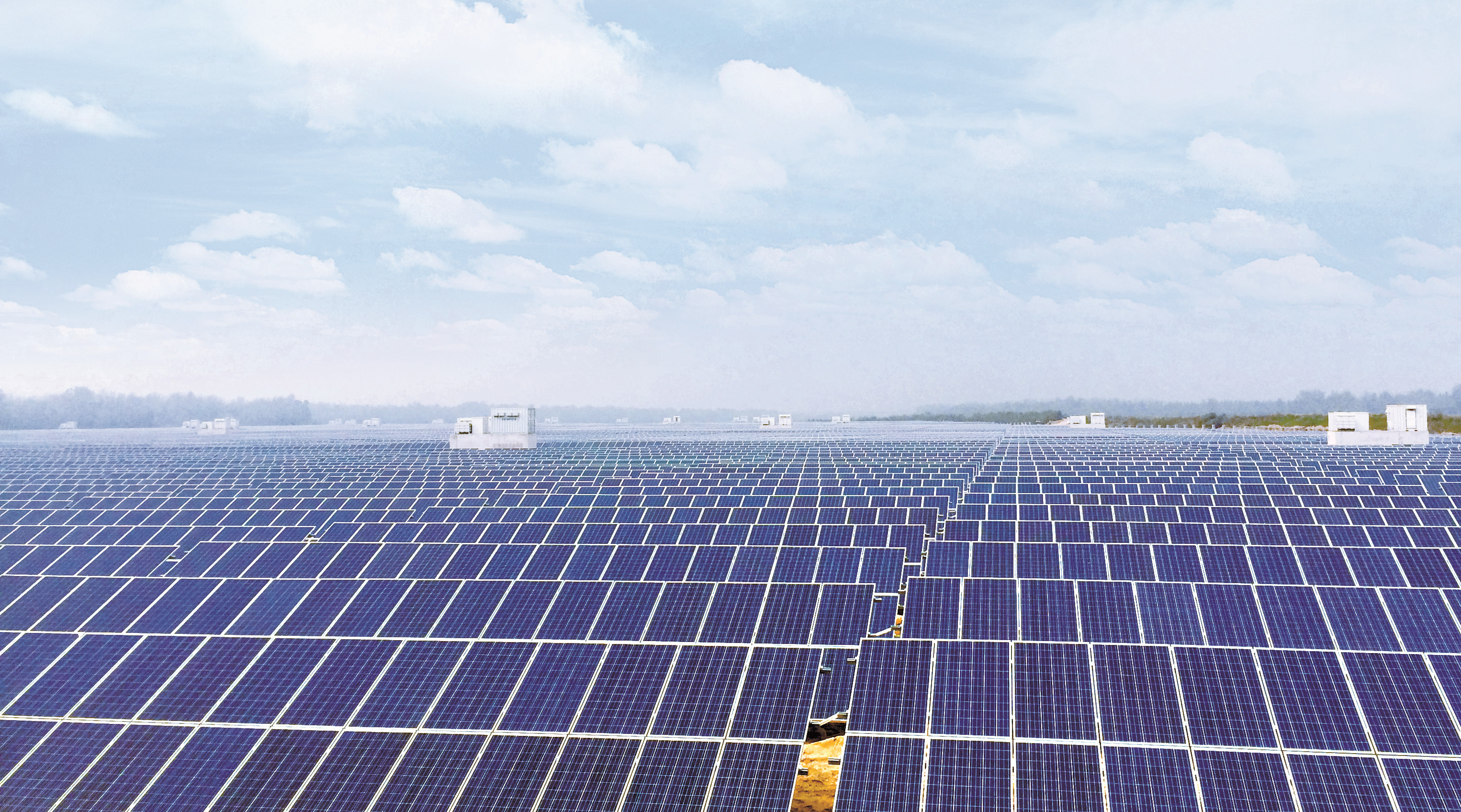 廈門電視(shì)台專訪 | 幫助百兆瓦光伏電站(zhàn)降低(dī)1000萬元成本，科華數據的“神器(qì)”是什(shén)麼？