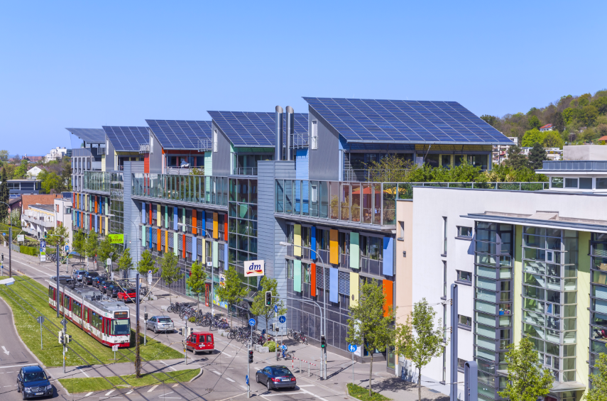 戶用光伏蓄勢待發，25年發電保障的逆變器(qì)如(rú)何選擇？