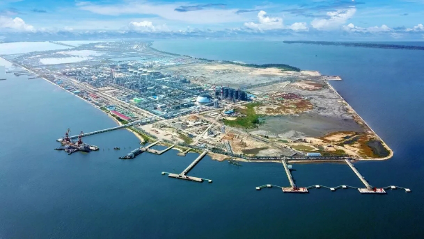 科華數據助力中國文萊旗艦合作(zuò)項目 “一(yī)帶一(yī)路(lù)”連接海上(shàng)孤島的發展之路(lù)