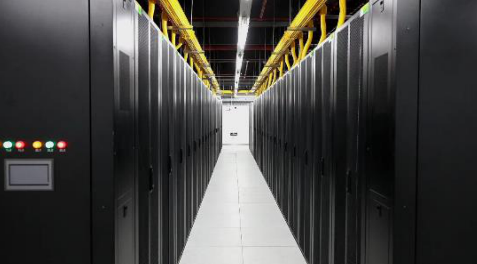 科華數據在金(jīn)融的「三闆斧」